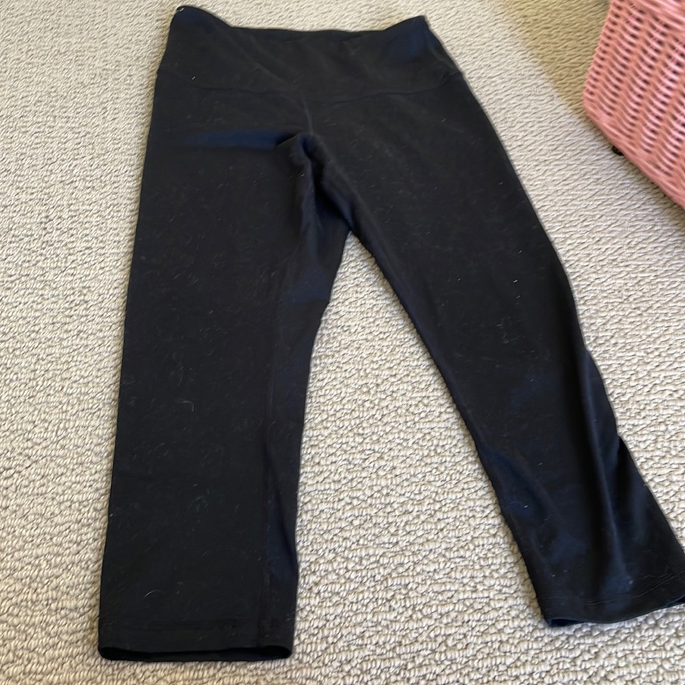 Zella Capri size small
